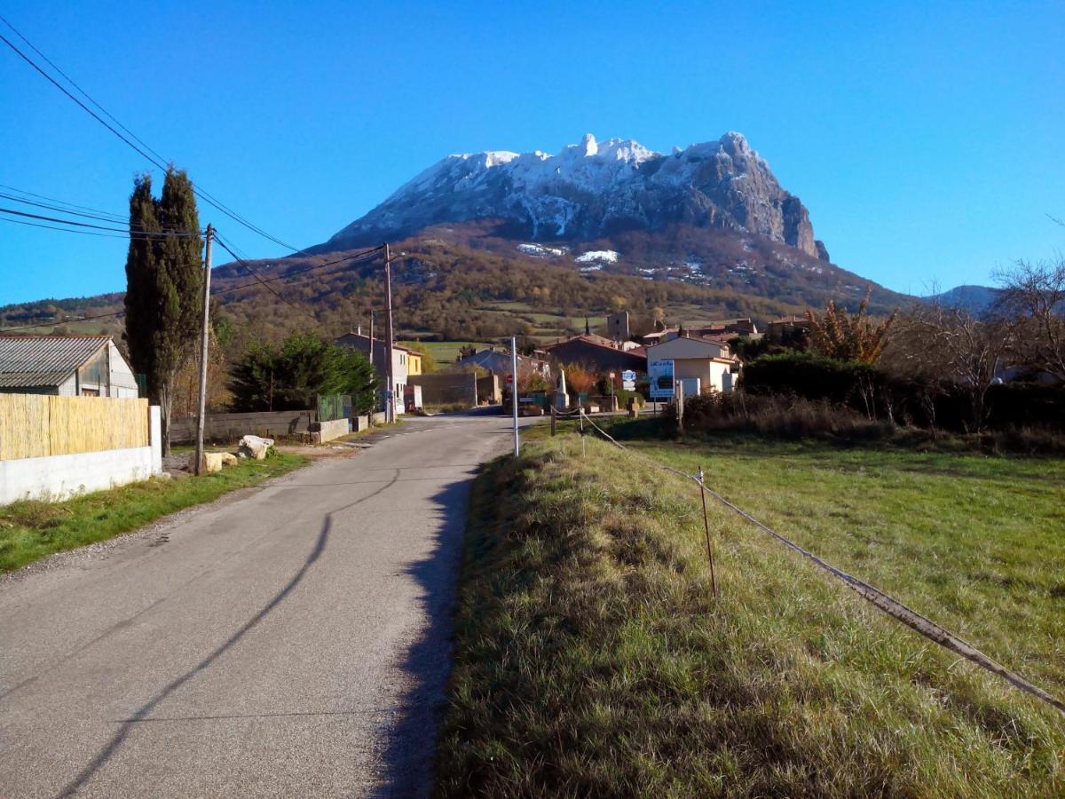 Gite Chaleureux Au Coeur Du Village Roquetaillade Exterior foto